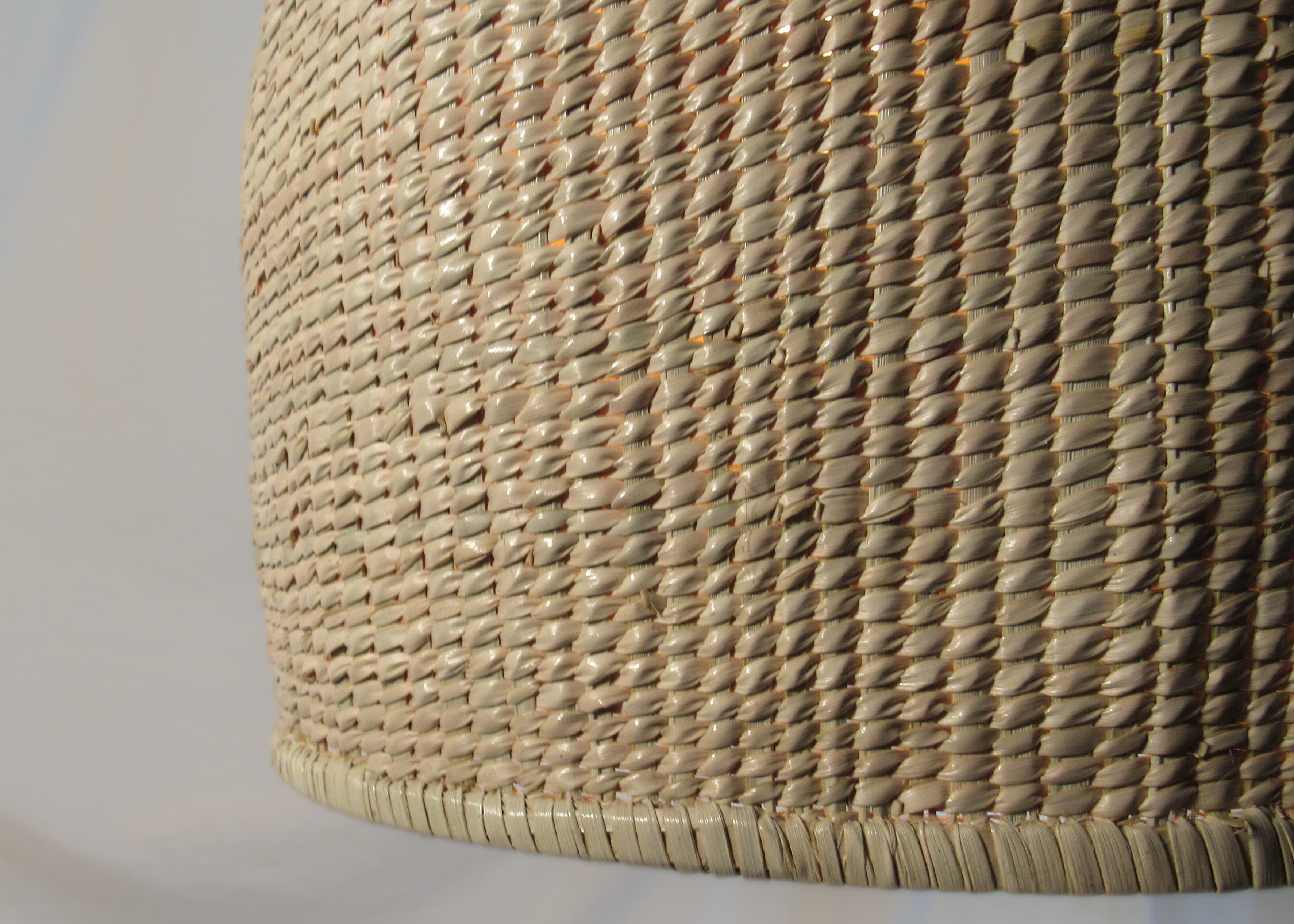 woven pendant ilala grass handmade custom
Modern interior designer lighting fixtures and lampshades, hand woven, locally made for lodges, restaurants, hotels, interior design projects
Kitchen hanging light with dense tight weave 
