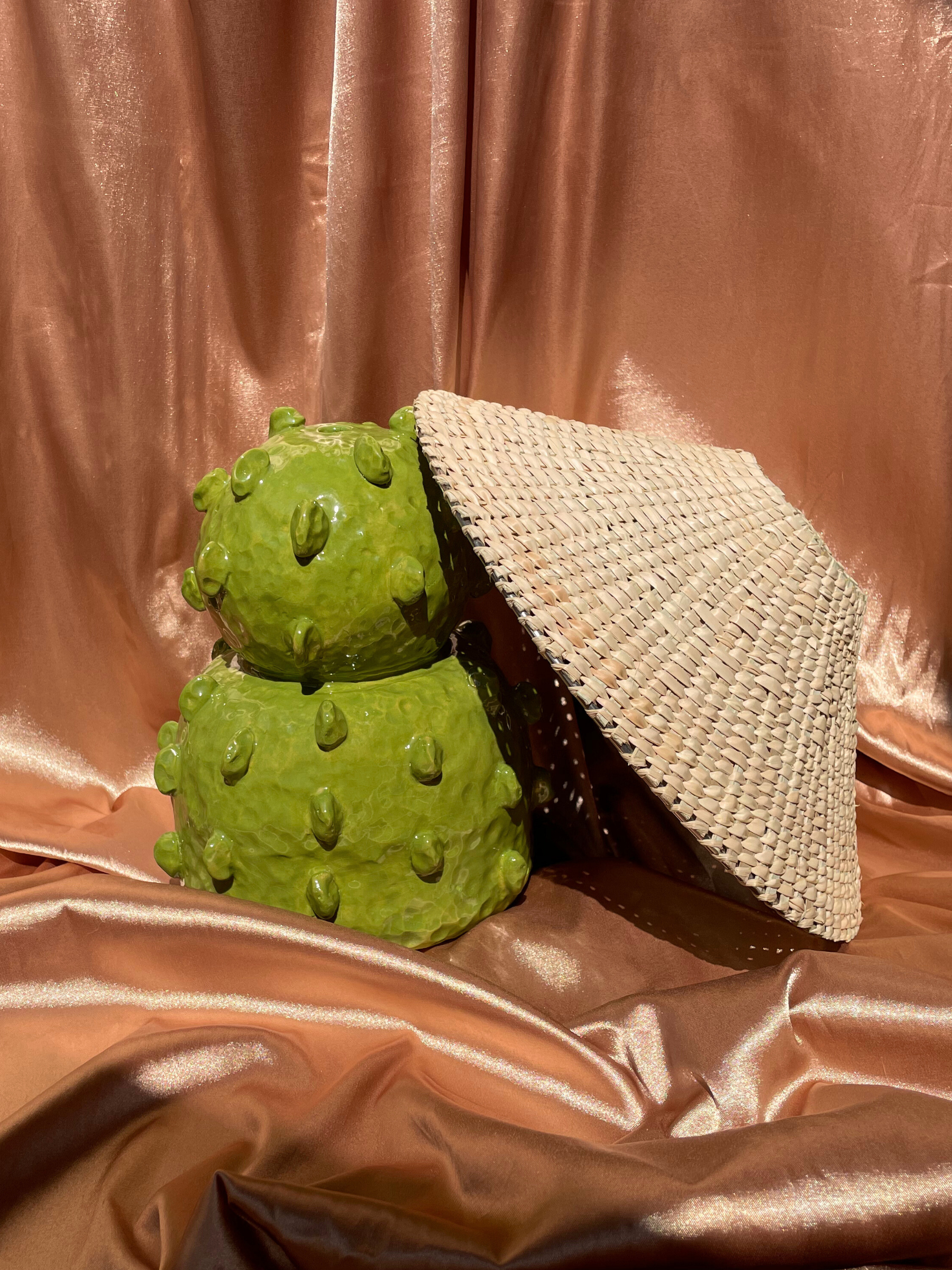 Grass green textured lamp base and beige woven lampshade brass fittings custom color cord table bedside lamp ceramic base custom